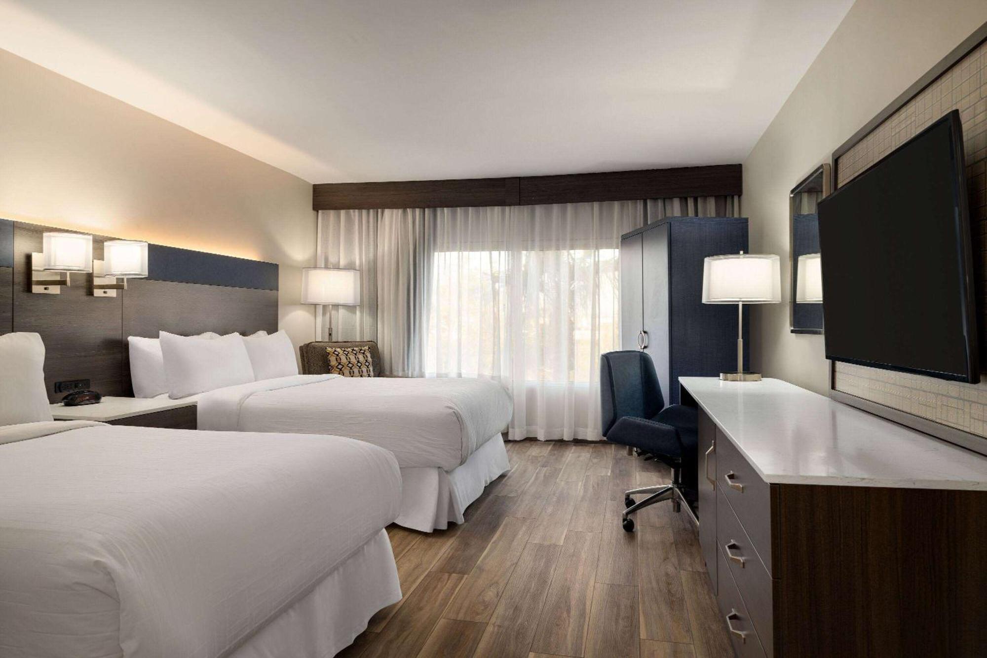 Wyndham Phoenix Airport - Tempe Extérieur photo