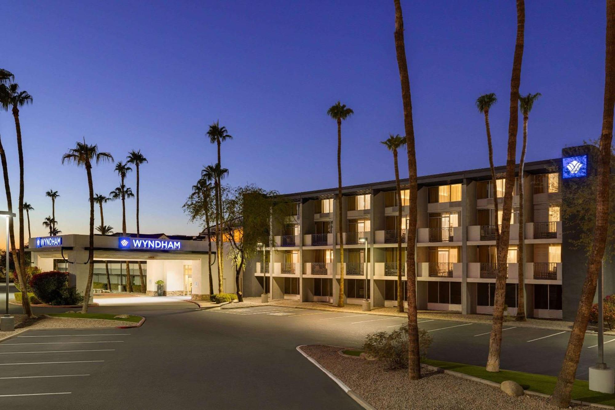 Wyndham Phoenix Airport - Tempe Extérieur photo